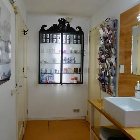 Metropolitan Bed & Breakfast Amsterdam